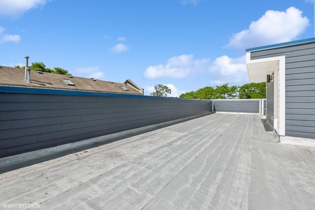 4535 S Evans Ave, Chicago, IL 60653 - view of wooden terrace