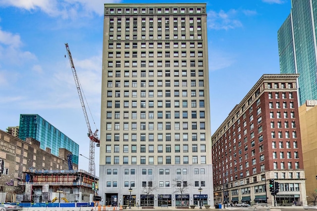 910 S Michigan Ave Unit 1005, Chicago, IL 60605 - view of property featuring a city view