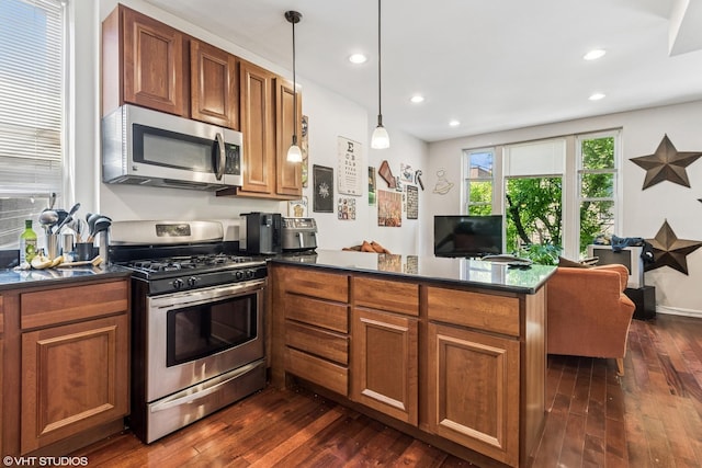 751 N Elizabeth St, Chicago, IL 60642 - photo 12