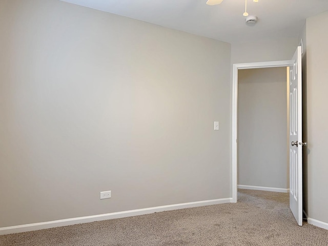 1214 Eric Ln, Lake Zurich, IL 60047 - unfurnished room with light colored carpet, a smoke detector, and a ceiling fan