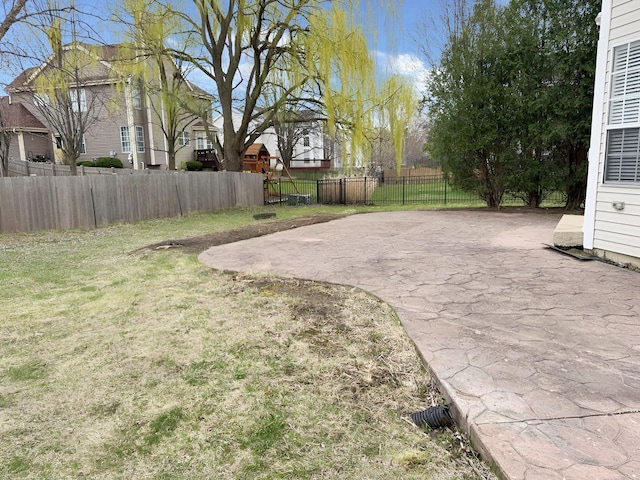 1214 Eric Ln, Lake Zurich, IL 60047 - view of yard featuring a patio area