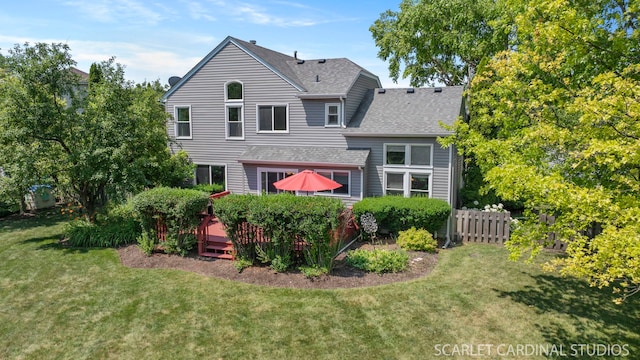 908 Pimpernel Ct, Naperville, IL 60540 - back of house featuring roof with shingles and a wooden deck