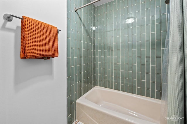 25048 Michele Dr, Plainfield, IL 60544 - bathroom featuring shower / tub combo with curtain