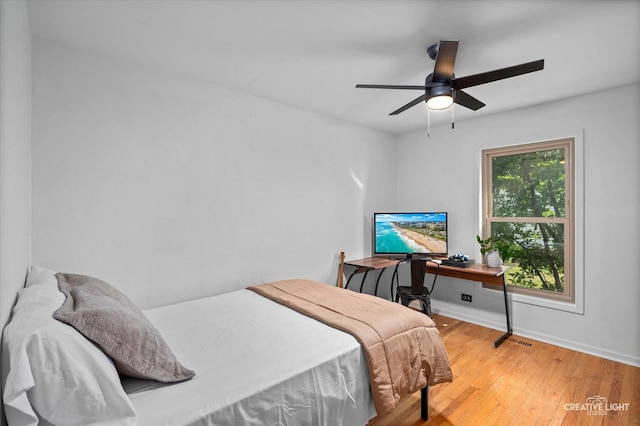 25048 Michele Dr, Plainfield, IL 60544 - bedroom featuring a desk, wood finished floors, and a ceiling fan