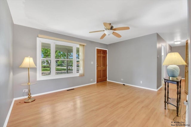 383 Raupp Blvd, Buffalo Grove, IL 60089 - photo 3