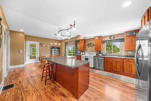 11203 Hinckley Rd, Hinckley, IL 60520 - photo 9