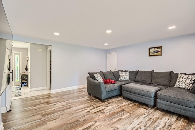 1322 E Thurston Dr, Palatine, IL 60074 - living room featuring light wood-style flooring and recessed lighting