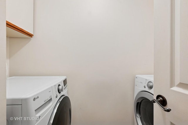 1503 Oak Ave Unit 312, Evanston, IL 60201 - laundry area with independent washer and dryer and cabinet space