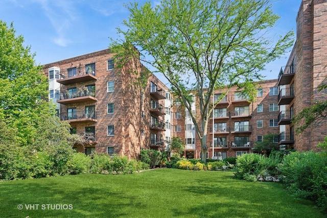 1503 Oak Ave Unit 312, Evanston, IL 60201 - view of apartment building / complex