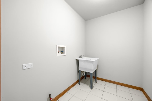 1301 Bridgehampton Dr, Plainfield, IL 60586 - laundry room with washer hookup and baseboards