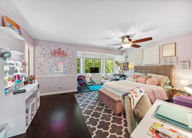 1551 Daybreak Dr, Libertyville, IL 60048 - bedroom with wood finished floors and a ceiling fan