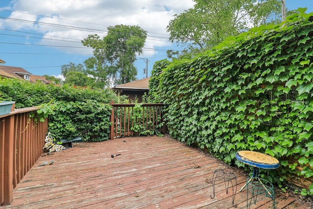 7659 S Rhodes Ave, Chicago, IL 60619 - view of deck