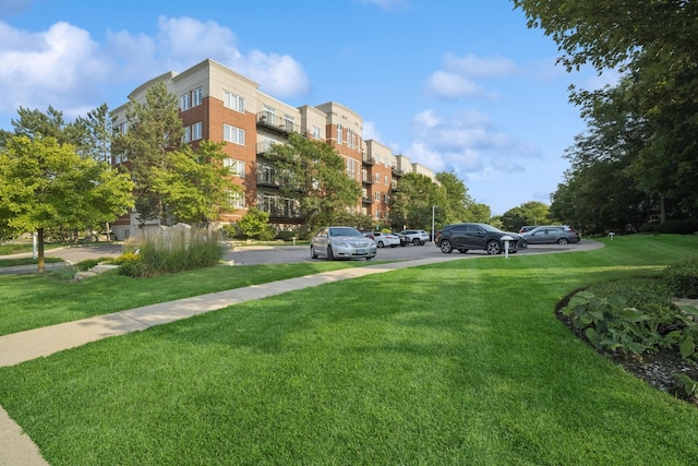 820 Weidner Rd Unit 405, Buffalo Grove, IL 60089 - view of home's community featuring a yard