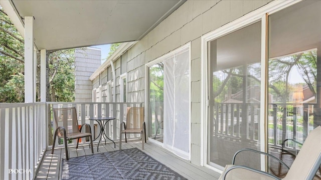 2051 Creekside Dr Unit 2-3, Wheaton, IL 60189 - view of balcony