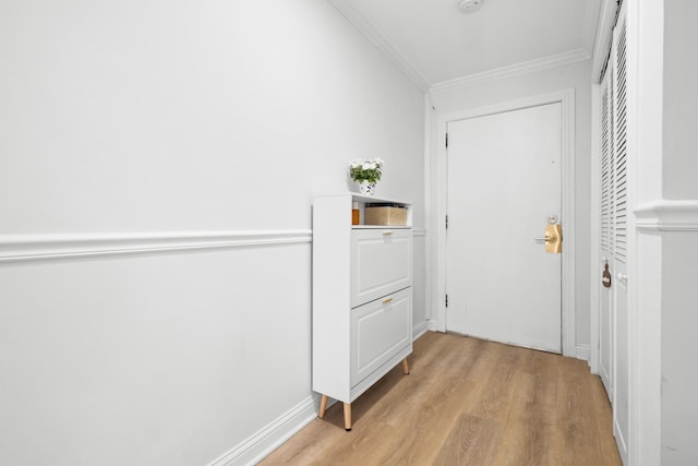 429 Wesley Ave Unit 301, Oak Park, IL 60302 - corridor featuring crown molding and light wood finished floors