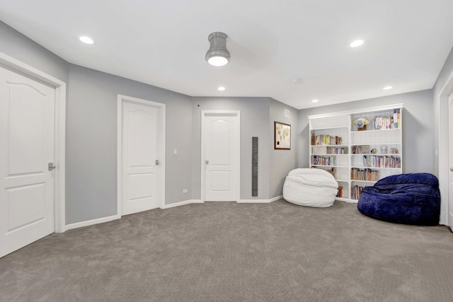 7270 Bannockburn Cir, Lakewood, IL 60014 - living area featuring carpet floors and recessed lighting