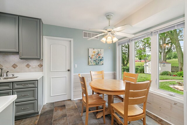 655 Cambridge Ln, Hoffman Estates, IL 60169 - photo 9