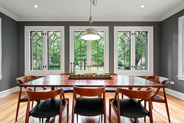 343 Washington Ave, Wilmette, IL 60091 - dining room with crown molding, plenty of natural light, light wood finished floors, and recessed lighting