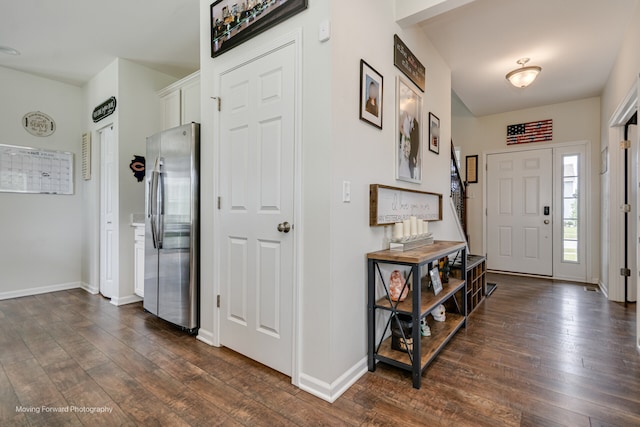 26065 S White Oak Trl, Channahon, IL 60410 - entrance foyer featuring dark wood-style flooring