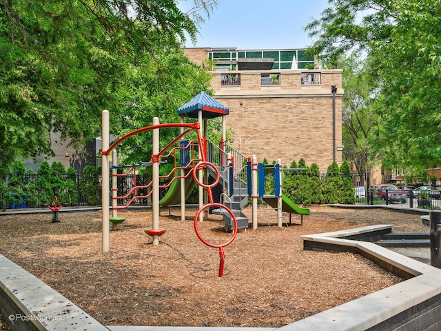 1841 N Sheffield Ave Unit 2, Chicago, IL 60614 - view of community play area