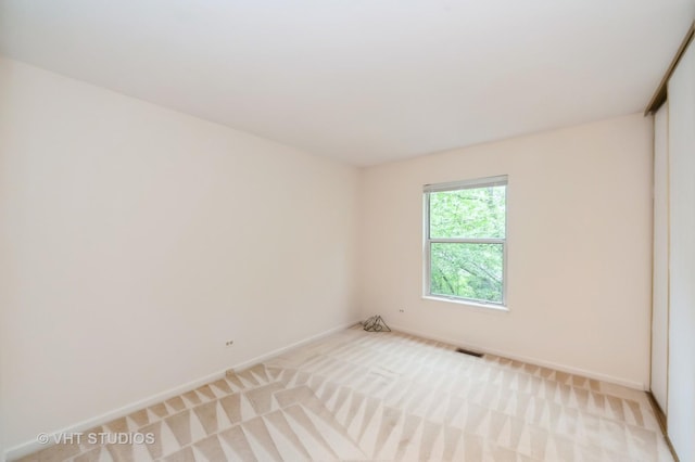 1257 Ballantrae Pl Unit C, Mundelein, IL 60060 - empty room with light carpet