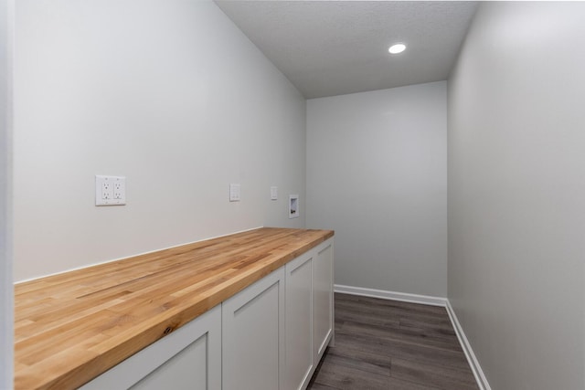 3472 N Il St Unit 23, Ottawa, IL 61350 - bar with dark wood-type flooring and recessed lighting