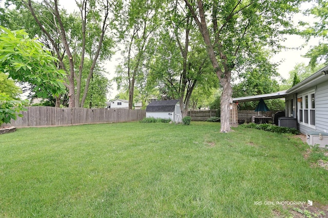 115 Red Bridge Rd, Lake Zurich, IL 60047 - fenced backyard with a storage unit