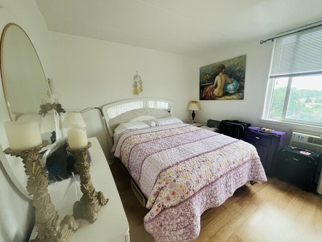 225 S Rohlwing Rd Unit 618, Palatine, IL 60074 - bedroom featuring wood finished floors