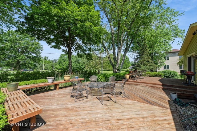 1954 Greenview St, Valparaiso, IN 46383 - wooden terrace with outdoor dining space