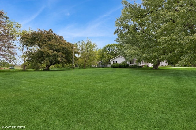 43W888 Hughes Rd, Elburn, IL 60119 - view of green lawn