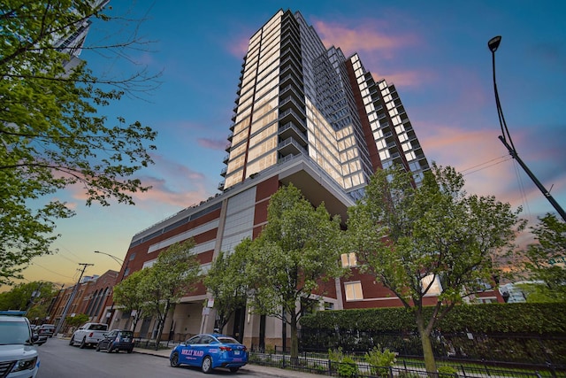 1600 S Prairie Ave Unit 1507, Chicago, IL 60616 - view of building exterior
