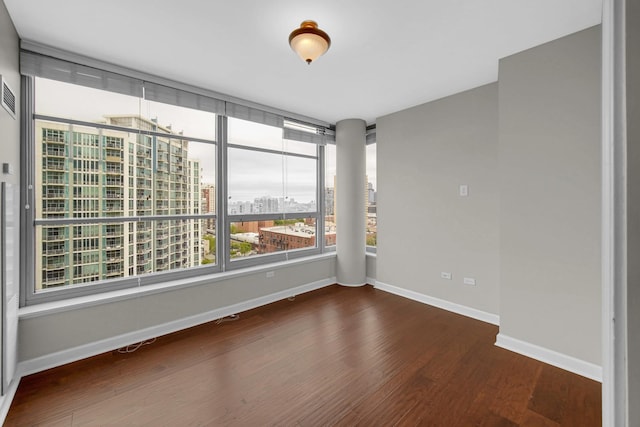1600 S Prairie Ave Unit 1507, Chicago, IL 60616 - spare room with a view of city and wood finished floors