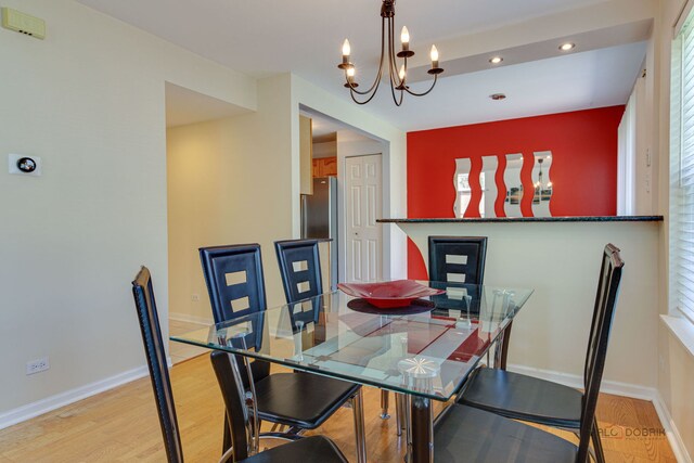 911 Waterford Ln, Elk Grove Village, IL 60007 - dining area featuring light wood-style floors, a chandelier, and recessed lighting