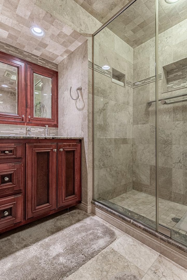 711 E Greenview Rd, Itasca, IL 60143 - bathroom with a shower stall and vanity