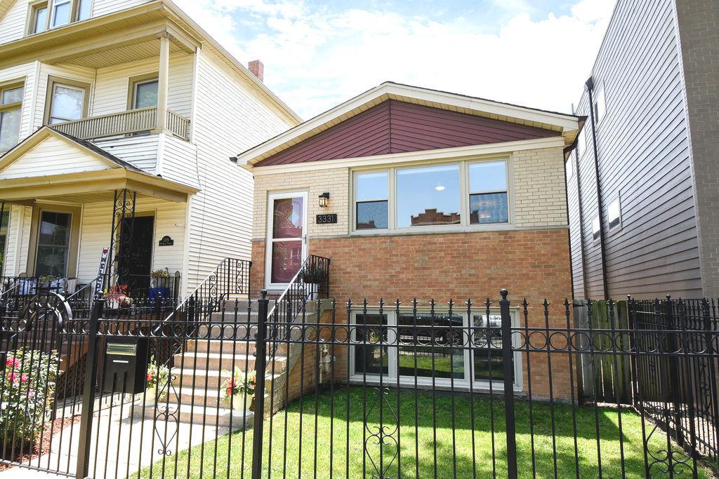 3331 W Belle Plaine Ave, Chicago, IL 60618 - photo 1