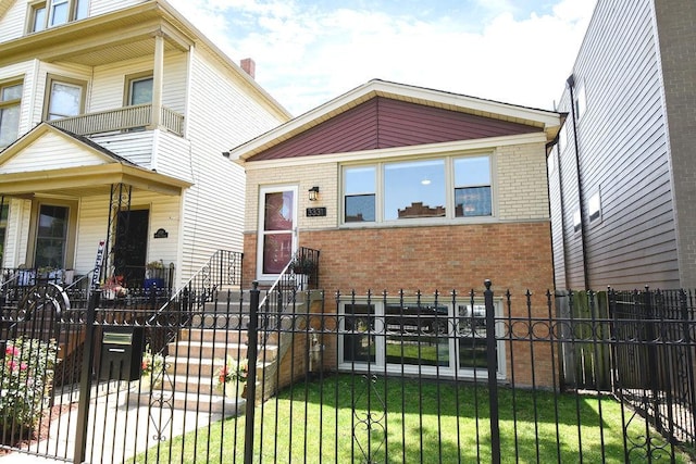 3331 W Belle Plaine Ave, Chicago, IL 60618 - photo 1