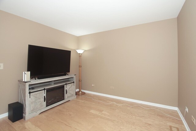 5874 Delaware Ave, Gurnee, IL 60031 - photo 13