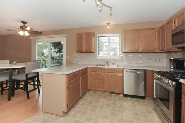 5874 Delaware Ave, Gurnee, IL 60031 - photo 9