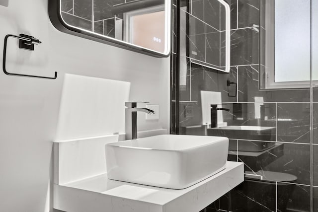 1649 Larry Ln, Glendale Heights, IL 60139 - bathroom featuring a shower stall