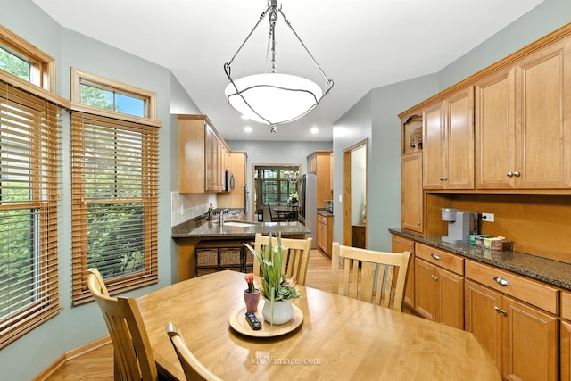 21730 Higley Ln, Frankfort, IL 60423 - dining space featuring light wood-style flooring and recessed lighting