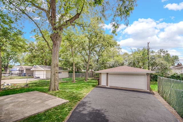 3115 172nd St, Hazel Crest, IL 60429 - view of yard with a detached garage and an outdoor structure