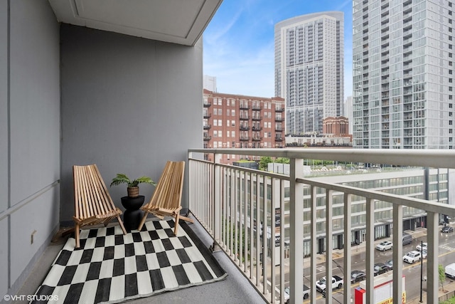 330 W Grand Ave Unit 904, Chicago, IL 60654 - balcony with a view of city