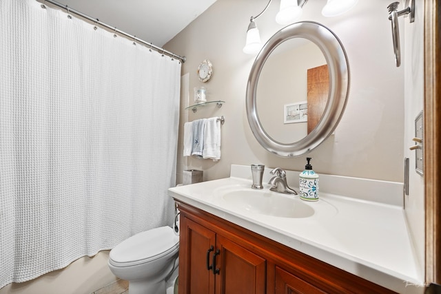937 Wellington Cir, Aurora, IL 60506 - full bath featuring vanity and shower / bath combo