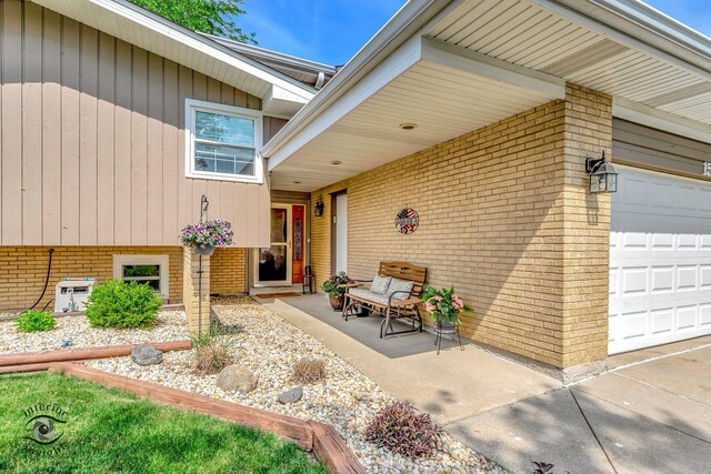 15430 Ann Marie Dr, Oak Forest, IL 60452 - photo 2