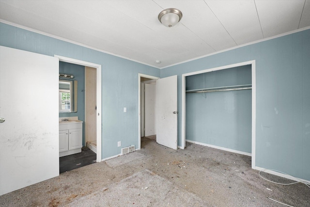 1616 Wilcox St, Crest Hill, IL 60435 - unfurnished bedroom with ornamental molding, a closet, and ensuite bath