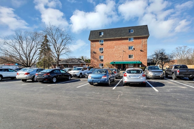 5011 Valley Ln Unit 201, Streamwood, IL 60107 - view of uncovered parking lot
