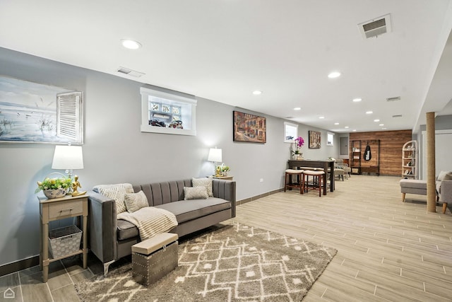 7515 W Roscoe St, Chicago, IL 60634 - living area featuring light wood-style flooring and recessed lighting