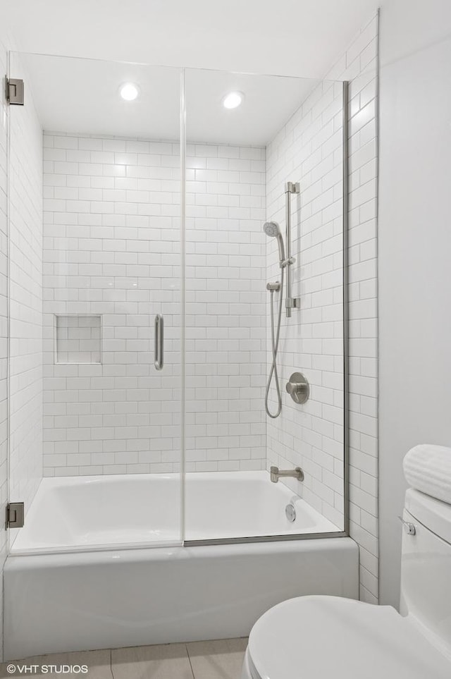 3715 N Wayne Ave, Chicago, IL 60613 - full bathroom featuring tile patterned floors, combined bath / shower with glass door, and recessed lighting