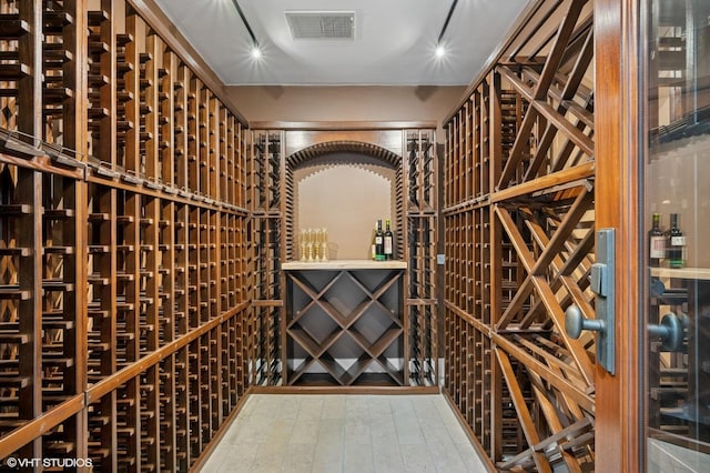 3715 N Wayne Ave, Chicago, IL 60613 - wine area featuring hardwood / wood-style floors