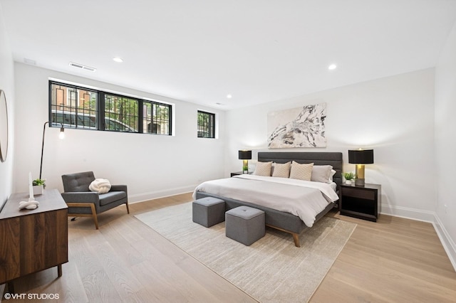 838 N Damen Ave Unit 1, Chicago, IL 60622 - bedroom featuring light wood-style floors and recessed lighting